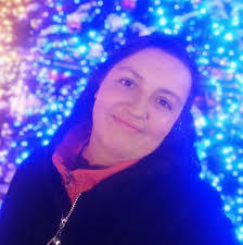 Lisa Sickler's Instagram, Twitter & Facebook