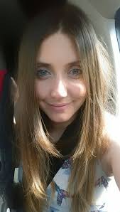 Hello everyone, I'm looking to take my 1yo to a class tomorrow. Any recos  please? 🤩