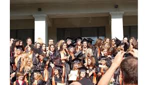 Sediul facultatii de jurnalism din cadrul universitatii bucuresti a fost spart, in noaptea de vineri spre sambata. Decizie Uluitoare La Facultatea De Jurnalism Din Bucuresti Ce Anunt A Facut Decanul Ziarul National