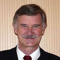 کتاب های علی ساعی