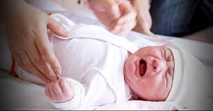Namun, frekuensi bayi menangis saat malam hari sebetulnya bisa berkurang atau berhenti sama sekali jika orangtua memahami penyebab dan cara. Bunda Bacakan Surat Al Qur An Ini Jika Anak Suka Menangis Tengah Malam