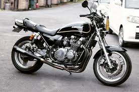 愛機達あくまで車バイクも純正風が好きです10万キロを超えると故障も多くなりましたが大事に乗っていこうと思います bike bikelife bikestagram motorcycle kawasaki zephyr750 zephyr canon can ゼファー750 ゼファー カワサキ バイク