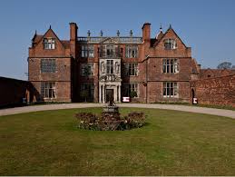 Castle Bromwich Hall Hotel Is A Perfect Wedding Venue In Birmingham West Midlands West Mid Wedding Venues West Midlands Wedding Venues Uk Best Wedding Venues