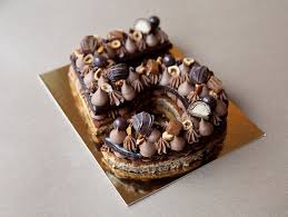 Salut, c'est carambar & co ! Chez Bogato Gateaux Festifs Number Cake Chocolat