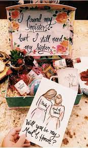 Maid Of Honor Proposal Ideas For Wedding Gifts For Wedding Party Wedding Gifts For Bridesmaids Bridesmaid Proposal Gifts