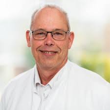 Dr. med. Jörg-Uwe Schulz