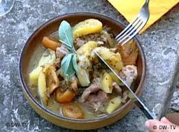 Glanum Bei Avignon Ist Eine Der Bedeutendsten Romischen Ausgrabungsstatten In Frankreich In Der Taberna Romana Bekocht Mir Romisches Essen Rezepte Kalbsragout