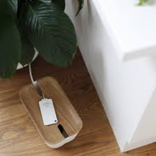 Boite cache cable murale : Comment Cacher Les Fils Electriques Chez Soi Mes Astuces Deco Madame Decore