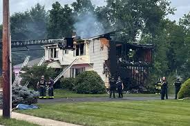 3320 brunswick pike, lawrence township, nj. Man Dies In Monday Morning Hamilton Nj House Fire