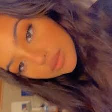 valentina mora (@valentinamoralol)