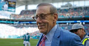Billionaire Stephen Ross Believes in South Florida—and Is Spending Big to  Transform It