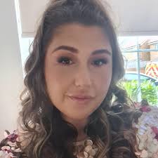 Can you book reservations without being Diamond Club? I've heard that you  can only do it if you are DC & that if you a luxury then you have to go &