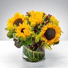 Sunny Sunflowers By Bloomnation Sunflower Arrangements Fall Flower Arrangements Flower Bouquet Wedding