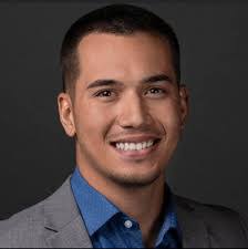 Andrew Clower's Instagram, Twitter & Facebook