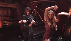 15 the violinist spoke to people in 2016 about her mental health struggles. Lindsey Stirling Rocks Out With Her Violin On Abc