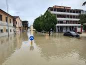 Alluvione in Emilia Romagna: allarme per Montone, Lamone ...