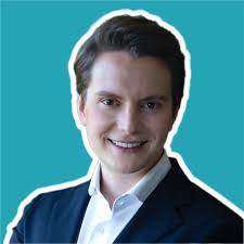 Learn about the Mentors helping entrepreneurs in our program