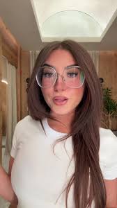 Julia Kendal Aritzia