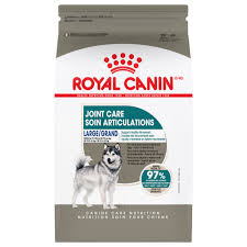 Meet the airtight pet food container with casters designed with your pet in mind. Royal Canin Canine Health Nutrition Trade Joint Care Large Adult Dog Food Dog Dry Food Petsmart