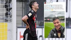 Den siegtreffer für die skandinavier schoss joker viktor claesson in der vierten minute der nachspielzeit. 4ever Gerd So Feiert Robert Lewandowski Seine 40 Tore Marke