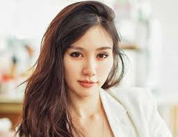 Drama terbitan produksi nuansa sdn bhd dibawah arahan osman ali. Malaysian Actress Daniella Sya Laments Missed Chances To Act In Major Hollywood Movies