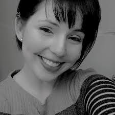 Stacey Roten's Instagram, Twitter & Facebook