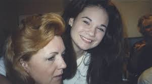 Carol Dickie's Instagram, Twitter & Facebook