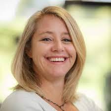 Vicki Oneal's Instagram, Twitter & Facebook