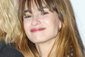 Hommage (3/3) à alain resnais avec les. Who Is The Young Actress Thais Alessandrin Archyde