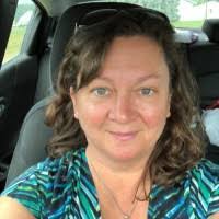 Cindy Cade's Instagram, Twitter & Facebook