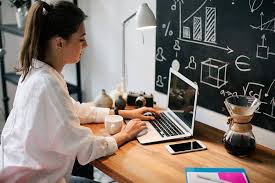 Retrouvez dans cette catégorie de nombreuses écoles de commerce en marketing. Le Top 10 Des Meilleures Ecoles De Commerce En France