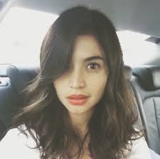 Anne Curtis Did Her Own Make Up For It S Showtime On The Day This Photo Was Taken Anne Curtis Long Hair Styles Anne Curtis Smith