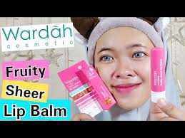 Yuk simak rekomendasi lip balm yang pelembab bibir adalah salah satu produk perawatan tubuh yang nggak boleh dilewatkan. Review Wardah Everyday Fruity Sheer Lip Balm By Vapinka Makeup Youtube