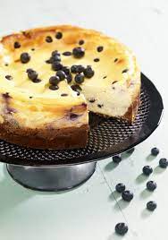 On peut le napper de caramel, chocolat, confiture de lait. Recette Cheesecake Aux Speculoos Et Aux Myrtilles Marie Claire