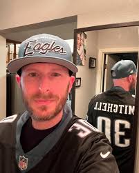 There's one small, essentially unnoticeable error but for $34 DH Gate  delivered to me my first jersey purchase in a LONG time. But I was THAT  excited that a UT Rocket became