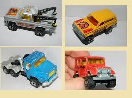 Undefined Majorette Hot Wheels Garage Classic Truck