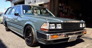 納車準備 の画像 なんちゃってブログ y30セドリックワゴン系専門店マーズ編 納車 セドリック おしゃれな車