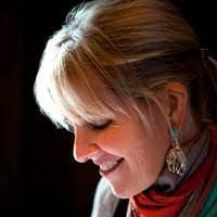 Katherine Dillingham's Instagram, Twitter & Facebook