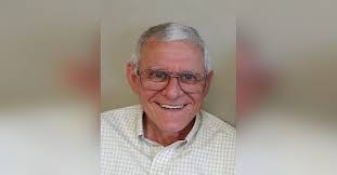 Suzanne Sheets's Instagram, Twitter & Facebook