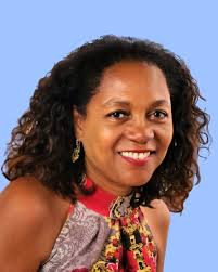 Ester Fernandes de MENDONÇA ®