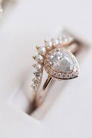 24 Engagement Rings So Beautiful They Ll Make You Cry Reverie Wedding Rings Unique Unique Engagement Rings Wedding Rings Vintage