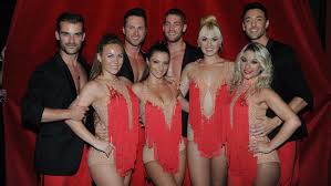 The french version of strictly come dancing (danse avec les stars) is broadcast on tf1. Danse Avec Les Stars La Danseuse Emmanuelle Berne Revele Les Dessous De Son Depart Voici