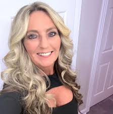 Hooker is opening for Buckcherry