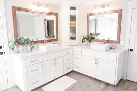 Bathroom vanity plus has been providing customers with a comprehensive selection of bathroom vanities and storage cabinets since 2007. 40 Double Sink Bathroom Vanities Free Autocad Blocks Drawings Download Center