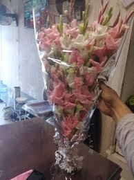 Factory price silk rose flowers artificial wedding bouquet bride holding flower bouquet. Beautiful Fresh Flower Bookey Can Be Customized To Different Colors Only Direct Message For Prices And Flower Bouquet Wedding Flower Bookey Flower Jewellery