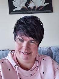 This is a little confusing to me, anyone else? I always use undercut then  cut above and in front, level