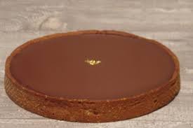 Toute La Gourmandise D Une Creme Brulee Adaptee En Tartelette Aux Parfums Exotique De Gingembre Citron Vert Et Chocolat Au Tarte Au Chocolat Tarte Mini Tarte