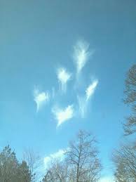 Angels In The Sky Bulutlar Gokyuzu Ve Doga