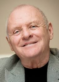 Он рос в простой семье пекаря ричарда артура и его супруги мюриэл энн. Entoni Hopkins