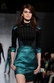 Maybe you would like to learn more about one of these? Auf Der Fashion Week In London In Der Ersten Reihe Schauspieler Daniel Bruhl Seine Freundin Felicitas Rombold Links Und Die Franzosische Schauspielerin Melanie Laurent Stuttgarter Zeitung